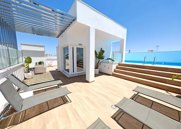 Apartamento Nuevo En Planta Baja A Con Piscina Y Solarium
